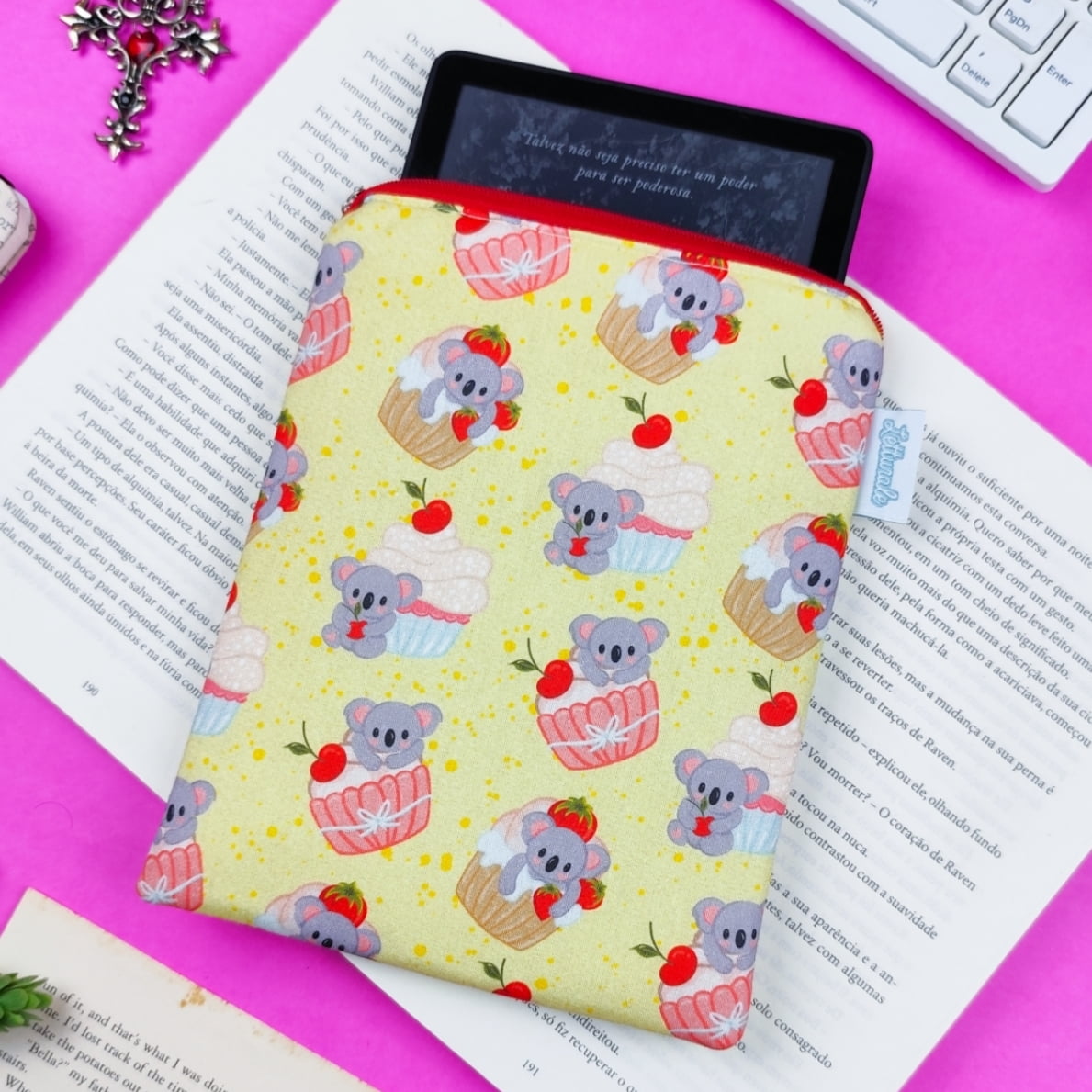Case para Kindle/Leitor Digital Coala Cupcakes | ESTAMPA EXCLUSIVA