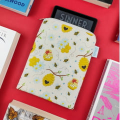 Case para Kindle/Leitor Digital Abelhinhas | ESTAMPA EXCLUSIVA
